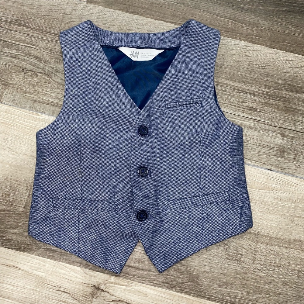 HM suit vest for boys size 2-3 Y